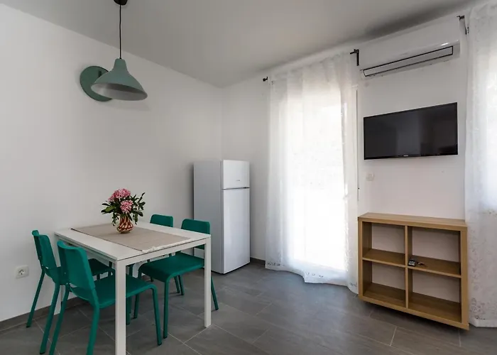 Adria And Nautica - Kuca&more House No13 Apartament Krk Town