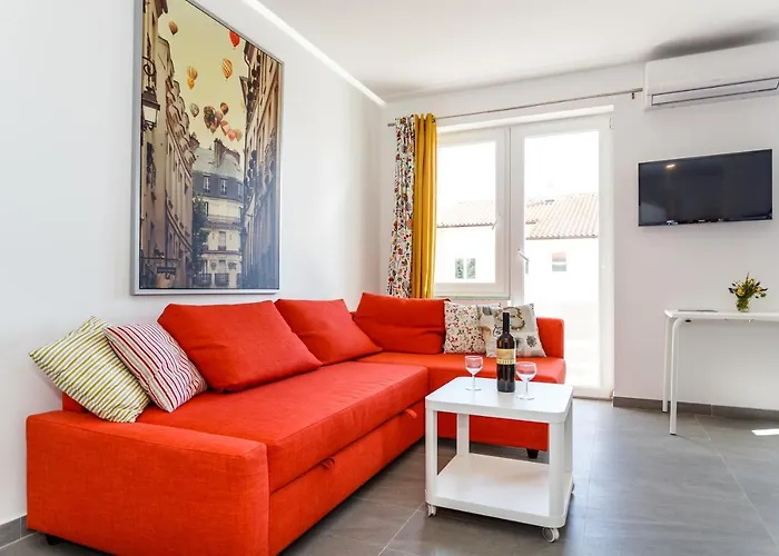 Adria And Nautica - Kuca&more House No13 *