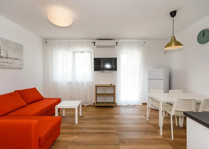 Adria And Nautica - Kuca&more House No13
