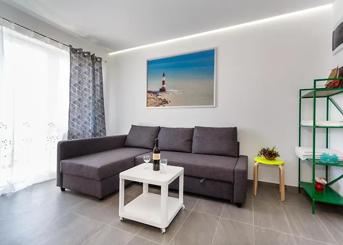 Adria And Nautica - Kuca&more House No13 Krk Town