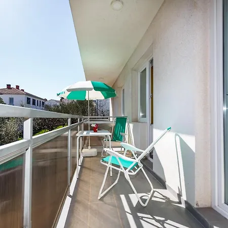 New With Terrace Krk - Kuca&more App No13 Lejlighed Krk Town