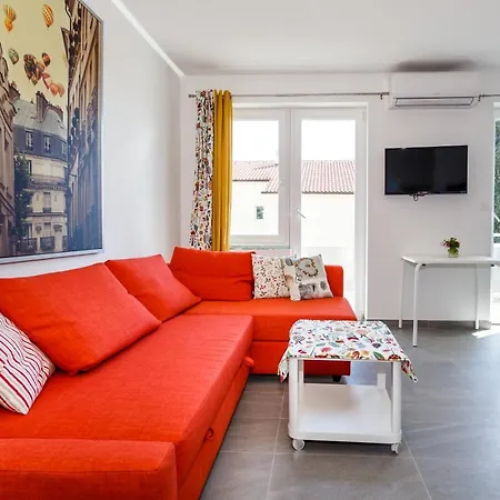 Lejlighed New With Terrace Krk - Kuca&more App No13 Krk Town